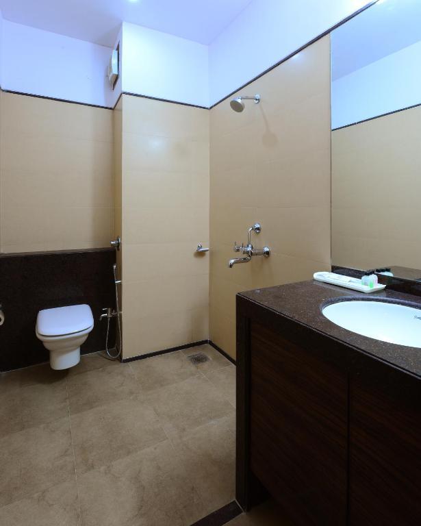 Hotel Jc Castle Shirdi Esterno foto